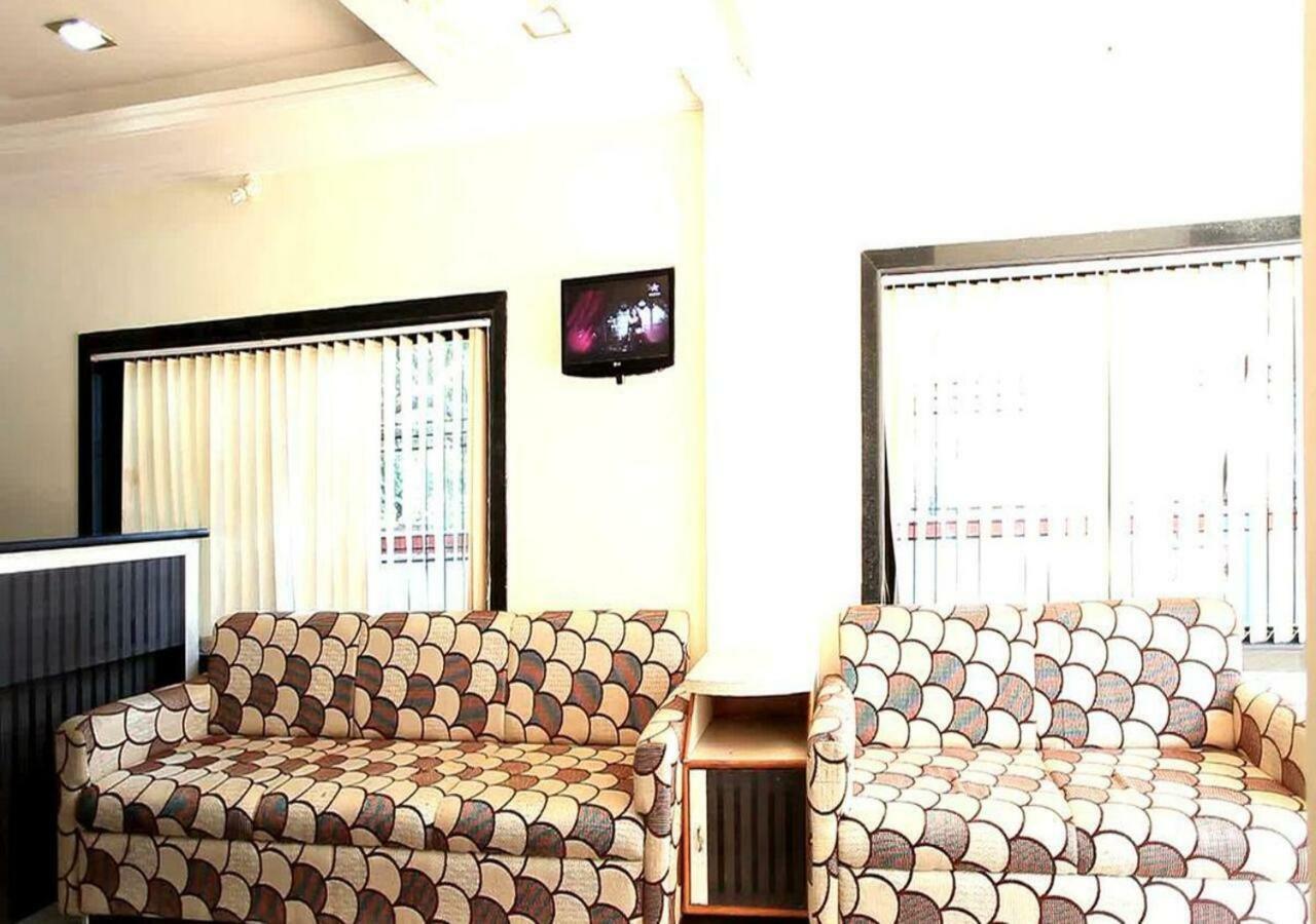 Hotel Sai Ganesh Shirdi Buitenkant foto